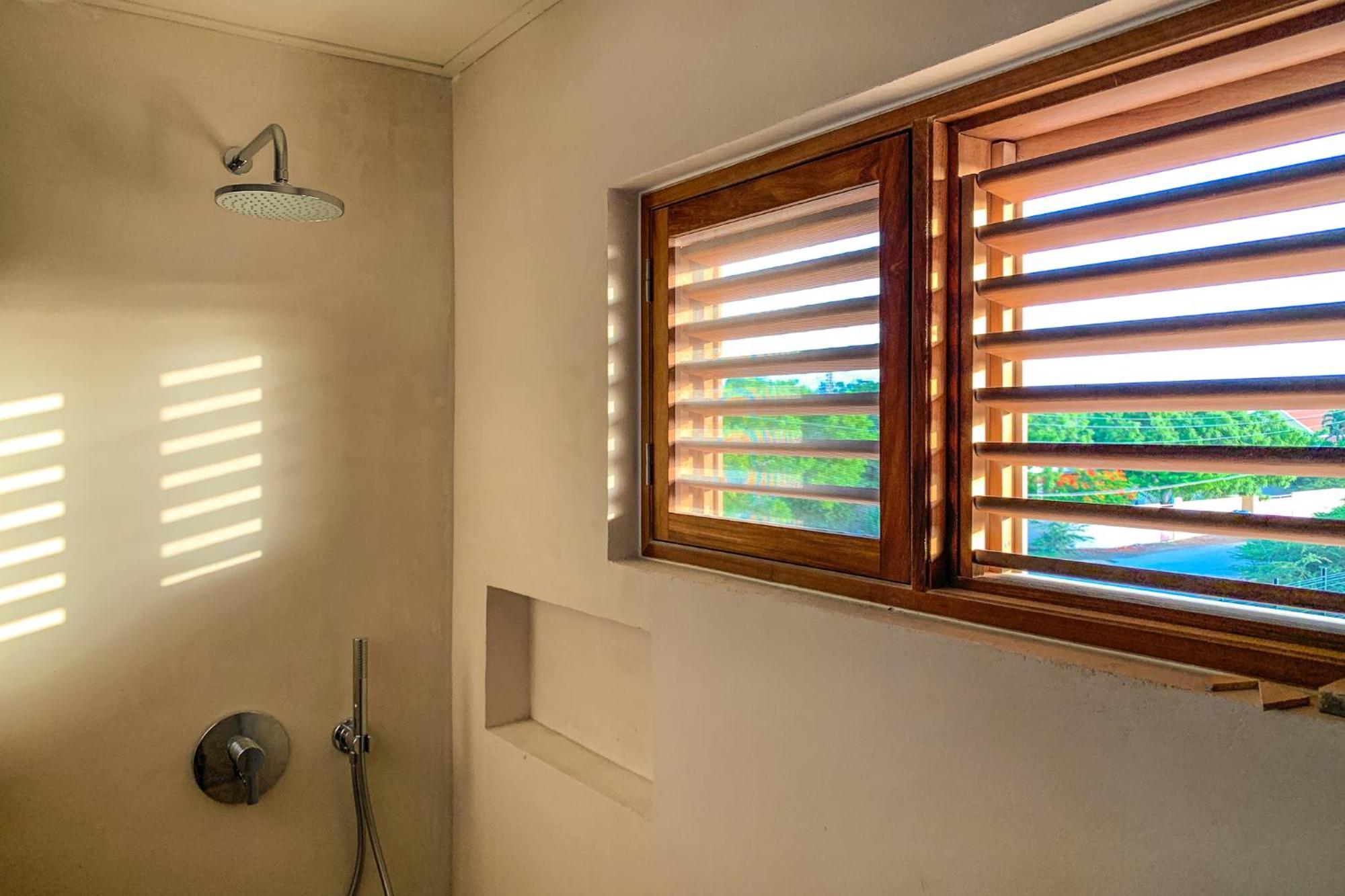 Isla Penthouse & Garden Apartments Bonaire クラレンダイク エクステリア 写真